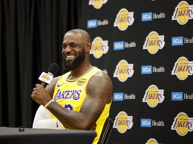 Lebron DŽejms nastavlja karijeru u Filadelfiji