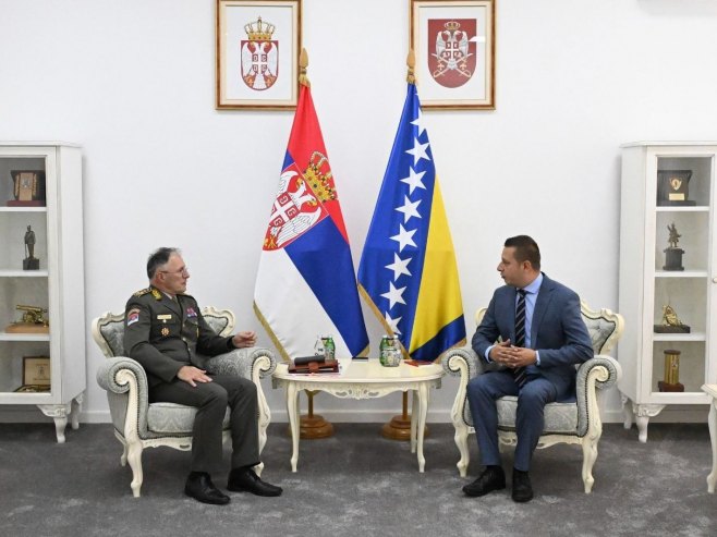 Goganović sa načelnikom Generalštaba Vojske Srbije u Beogradu