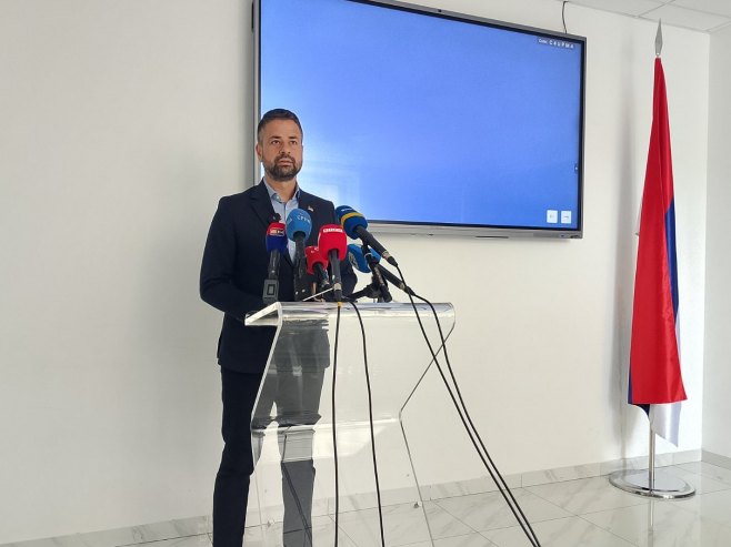 Amidžić: Bećirović nije pokojni Pedi Ešdaun i ne može smijenjivati srpske kadrove