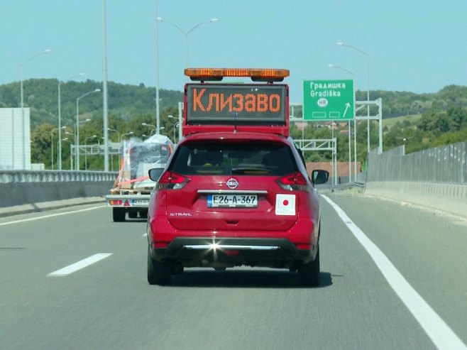 Na kom je nivou bezbjednost saobraćaja - Ekipa RTRS-a sa Službom za pregled auto-puteva (VIDEO)