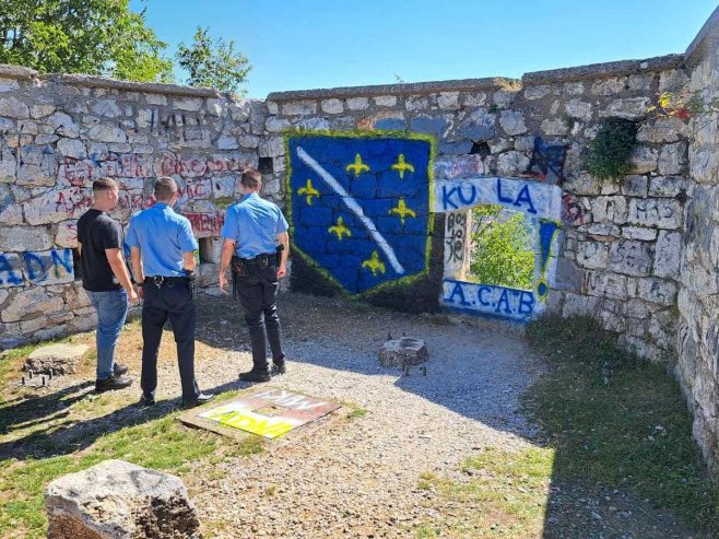 Na Zvorničkoj tvrđavi uvredljivi i antisrpski grafiti