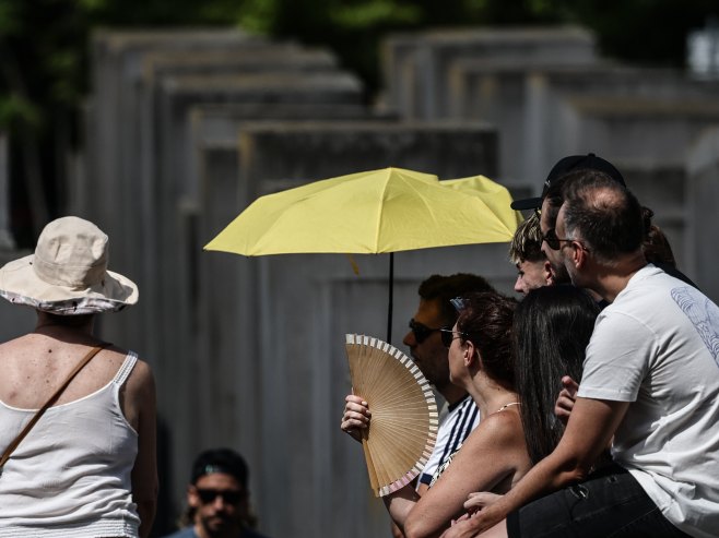 Toplotni talas u Njemačkoj (Foto: EPA/FILIP SINGER) - 
