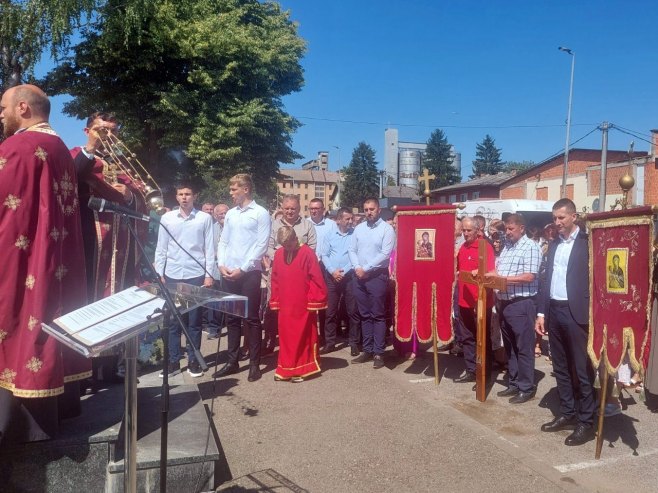 Služenje pomena poginulim borcima VRS u Novoj Topoli - Foto: RTRS