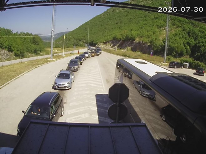 Gužve na prelazima Zupci, Deleuša, Izačić i Velika Kladuša