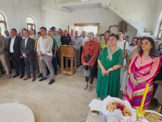 U hramu u Kozjoj Luci kod Foče služena prva liturgija