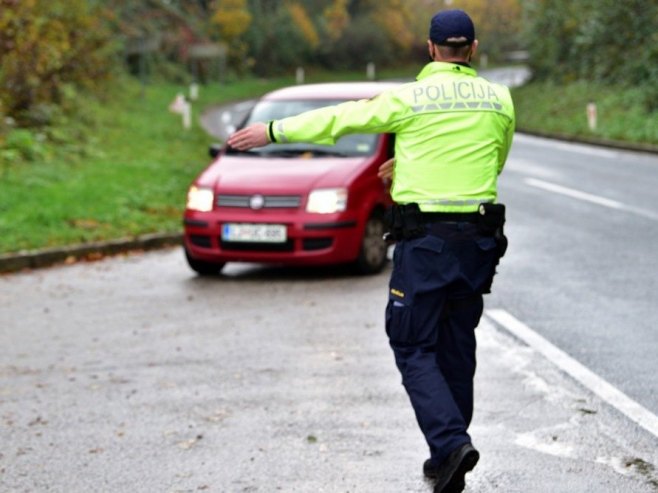 Muškarac i žena ubijeni iz vatrenog oružja kod Kranja