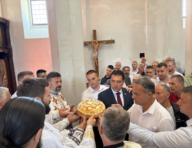 Sokolac - proslavljena slava i Dan opštine Sokolac - proslavljena slava i Dan opštine - Foto: SRNA