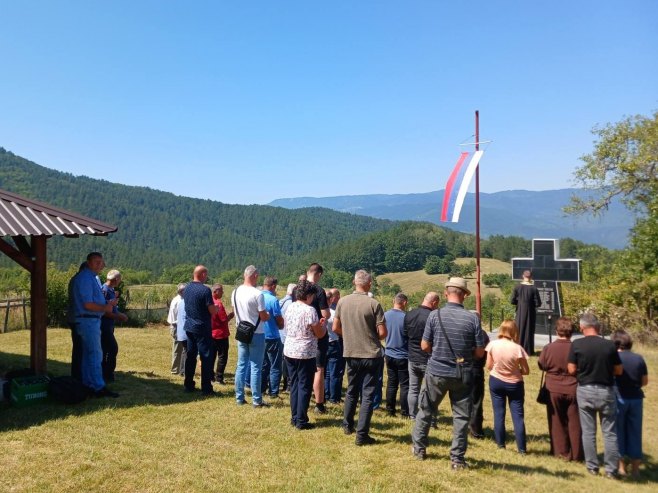 U selu Јelašci kod Višegrada služen je parastos - Foto: RTRS