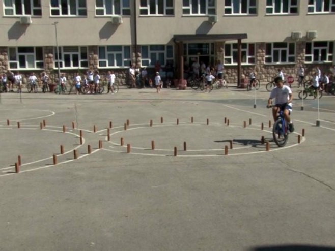 Tradicionalno "Zvorničko ljeto" počelo "Biciklijadom"; Učestvovalo više od 50 mališana