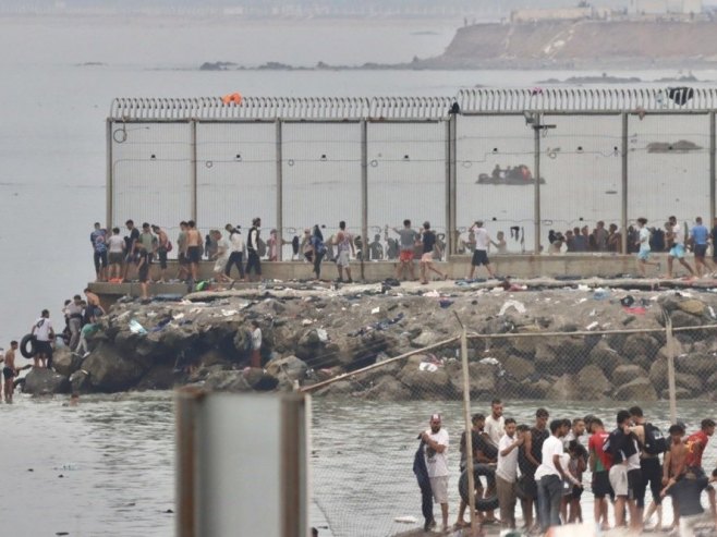 Kaluža: Najveći problem EU trenutno migrantska kriza, pokreće se pitanje bezbjednosti