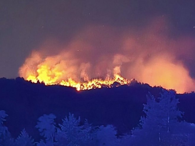 Požari kod Laktaša: Dim se širi prema naseljima, upućen apel građanima