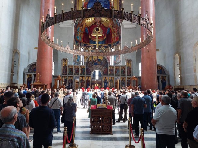 Parastos za stradale u "Oluji" u Beogradu (FOTO)