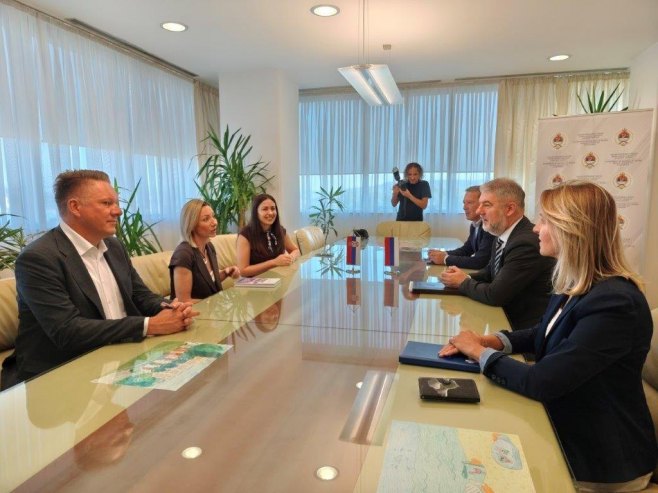 Šeranić-Macura: Unaprijediti saradnju u oblasti zdravlja mladih