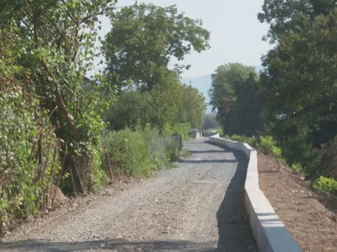 Prijedor: U naselju Tukovi uz obalu Sane izgrađen parapetni zid