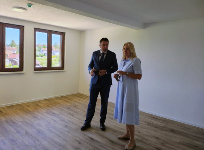 Cvijanovićeva posjetila "Romanijsku kuću": Uskoro otvaranje objekta