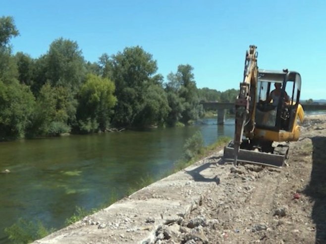 U Kozarskoj Dubici se punom parom radi na projektima zaštite od poplava