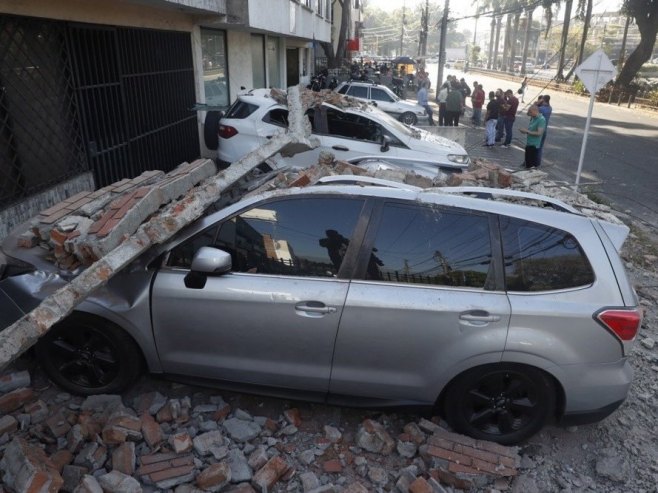 Posljedice zemljotresa u Kolumbiji (Foto: EPA/ERNESTO GUZMAN) Posljedice zemljotresa u Kolumbiji (Foto: EPA/ERNESTO GUZMAN) -