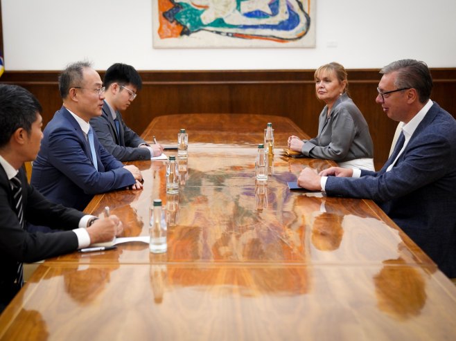 Vučić sa Li Mingom o najnovijim zabrinjavajućim događajima na Kosovu i Metohiji (FOTO)