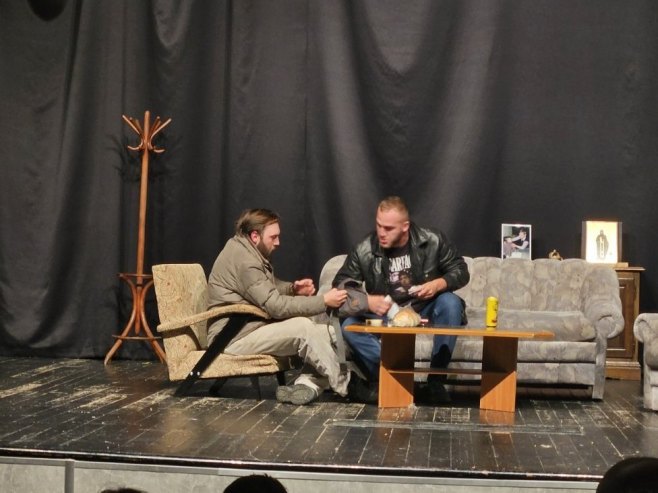 Završeni 18. Dani pozorišta u Mrkonjić Gradu: Banjalučanima najviše ocjene publike