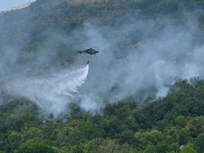 I dalje aktivan požar kod Bosanskog Grahova