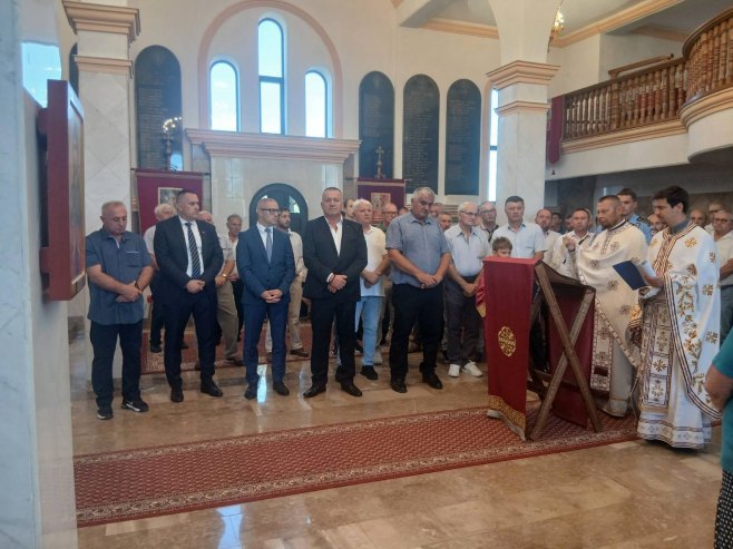 Tomaš: Važno da se sjećamo onih koji su svoje najvrednije dali za Prnjavor i Srpsku