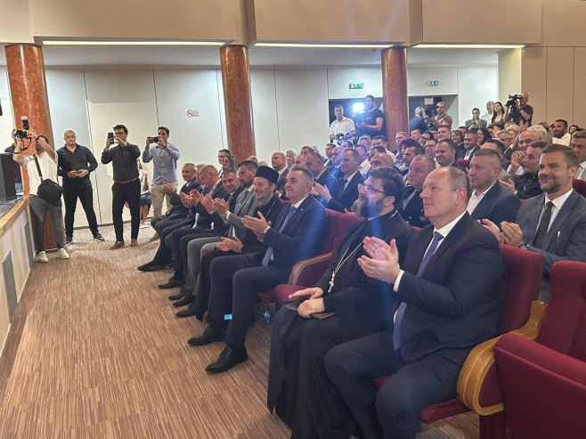 Svečana sjednica Skupštine grada Trebinje, prisustvuje Minić