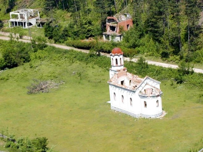 Odbor za zaštitu prava Srba u FBiH: Čija vojska je zapalila pravoslavnu crkvu pored Lukavca i kapele kod Visokog i Konjica? (VIDEO)