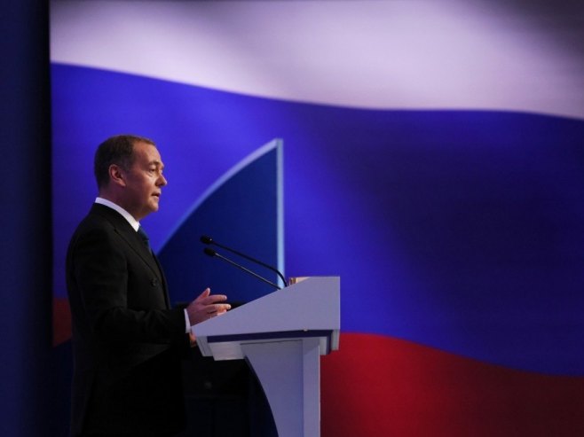 Medvedev: Zapad dugo stvara žarišta na granicama Rusije; Kosovo primjer njihovih dvostrukih standarda