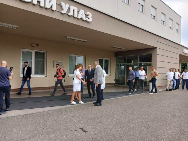 Minić posjetio Bolnici "Sveti Vračevi" u Bijeljini