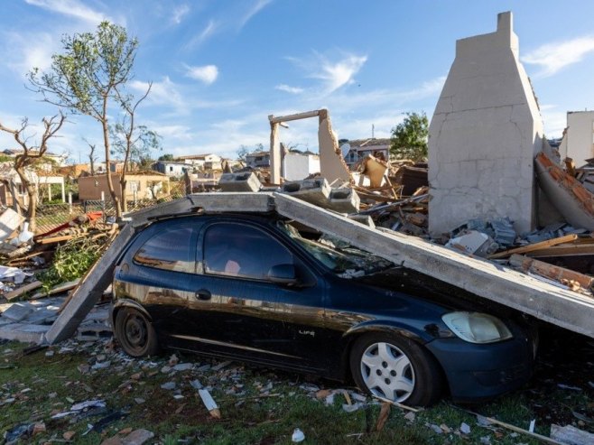 Snažan tornado pogodio jug Francuske, više od 40 povrijeđenih (VIDEO)