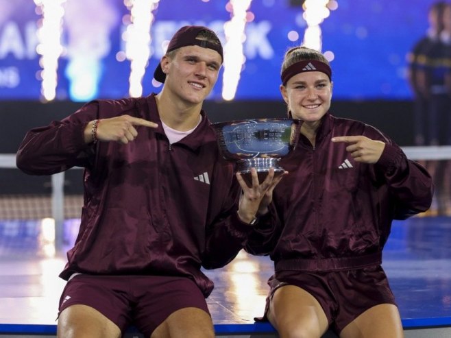 Muhova i Menšik osvojili US open u mješovitom dublu