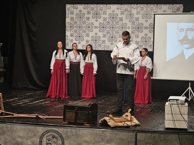 Mrkonjić Grad - "Kočićev sabor" Mrkonjić Grad - "Kočićev sabor" - Foto: RTRS