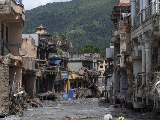 Posljedice poplava u Nepalu (foto: EPA/NARENDRA SHRESTHA) Posljedice poplava u Nepalu (foto: EPA/NARENDRA SHRESTHA) -