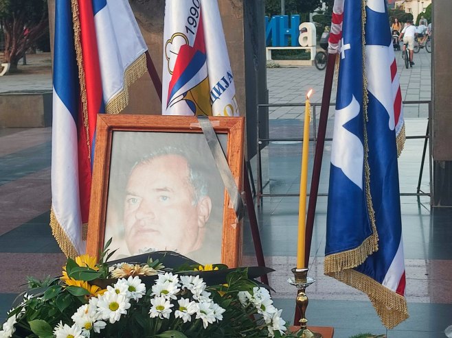 Dok Srpska oplakuje generala, u Sarajevu likuju i pozivaju Tužilaštvo BiH da sankcioniše