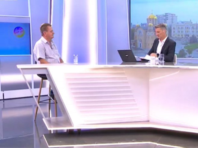 Popović: Mladić je bio vanserijska ličnost i heroj srpskog naroda