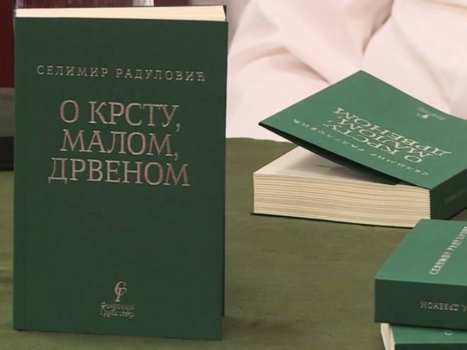 U Trebinju promovisana knjiga poezije "O krstu, malom, drvenom"