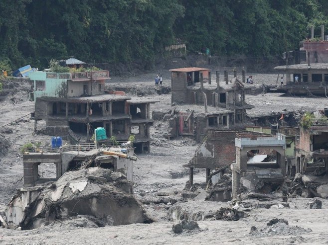 Broj žrtava u Nepalu povećan na 675