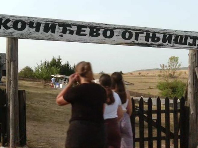Na Kočićevom ognjištu upriličen mini sajam domaćih proizvoda Zmijanja i Potkozarja (VIDEO)