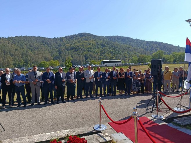 Na Ozrenu obilježavanje Dana nestalih i poginulih, prisustvuje Minić (FOTO/VIDEO)