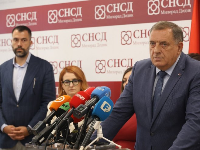 Dodik: Protiv građana Srpske podneseno 55.000 krivičnih prijava zbog objava nakon smrti generala Mladića