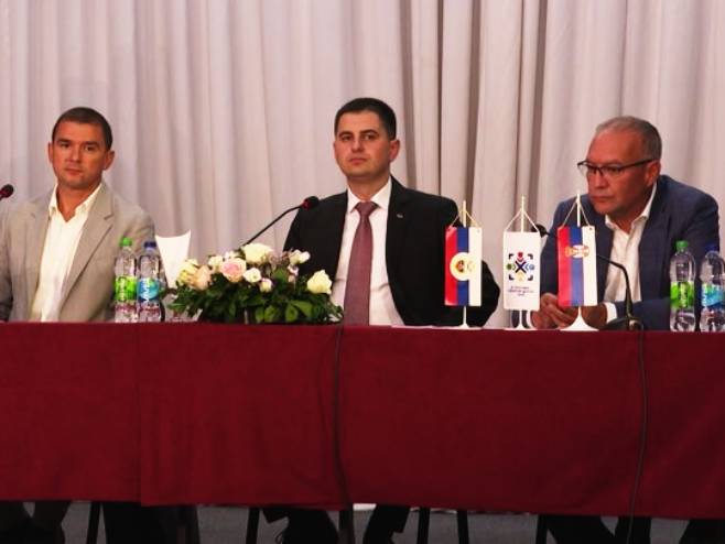 Milion i po maraka za projekat "Srpska u fokusu"; Јavni poziv otvoren do 15. oktobra (VIDEO)