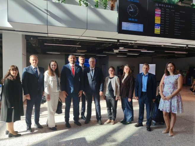 Delegacija iz Sankt Peterburga stigla u Srpsku (FOTO)