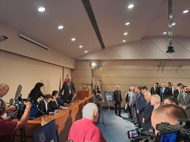 UŽIVO - Prenos svečane sjednice Parlamentarnog foruma Srbija-Republika Srpska