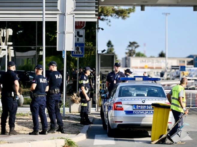 Krajišnici posvetili pjesmu generalu Mladiću: Dobro doš'o kući, đenerale!