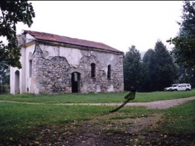 Pravoslavni hram - Bosanska Krupa (foto: Odbor za zaštitu prava Srba u Federaciji BiH) Pravoslavni hram - Bosanska Krupa (foto: Odbor za zaštitu prava Srba u Federaciji BiH) -