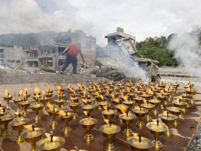 Dan žalosti u Nepalu zbog poginulih u poplavama