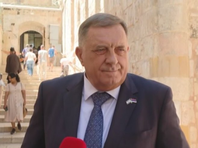Dodik u Јerusalimu: Srpski narod da ostane ujedinjen u vjeri i očuvanju mira i stabilnosti (FOTO)