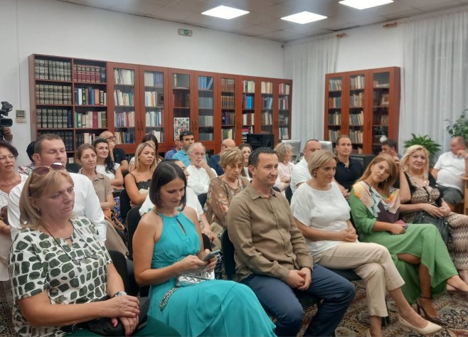 Promovisan roman "Zapis u krvi"
