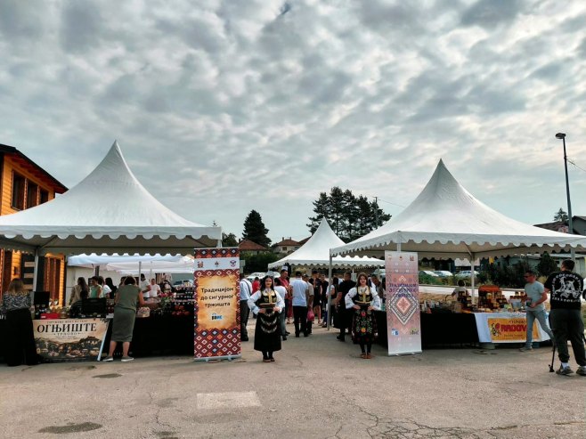 Na Sokocu festival "Tradicijom do sigurnog tržišta"