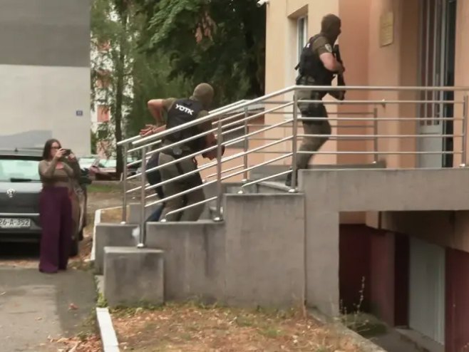 Dalibor Bartula sproveden u tužilaštvo (Foto: ATV) - 